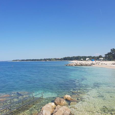 Apartman Viki Stinjan Pula Buitenkant foto