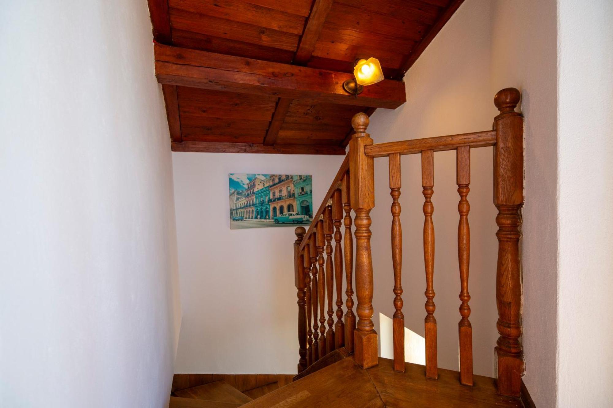 Apartman Viki Stinjan Pula Buitenkant foto